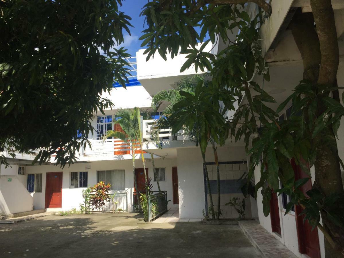 Hostal Sarai Pedernales Extérieur photo