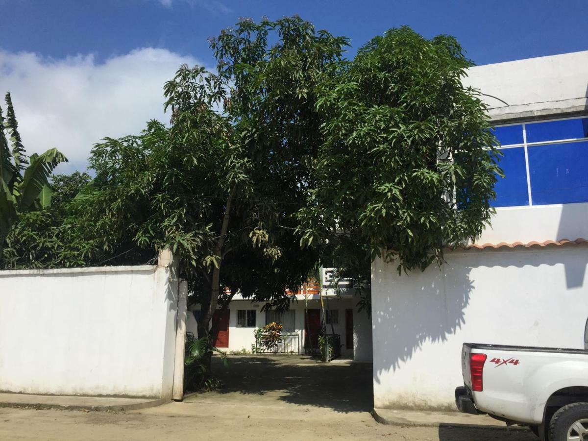 Hostal Sarai Pedernales Extérieur photo